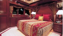 LADY ANN MAGEE  Guest Cabin